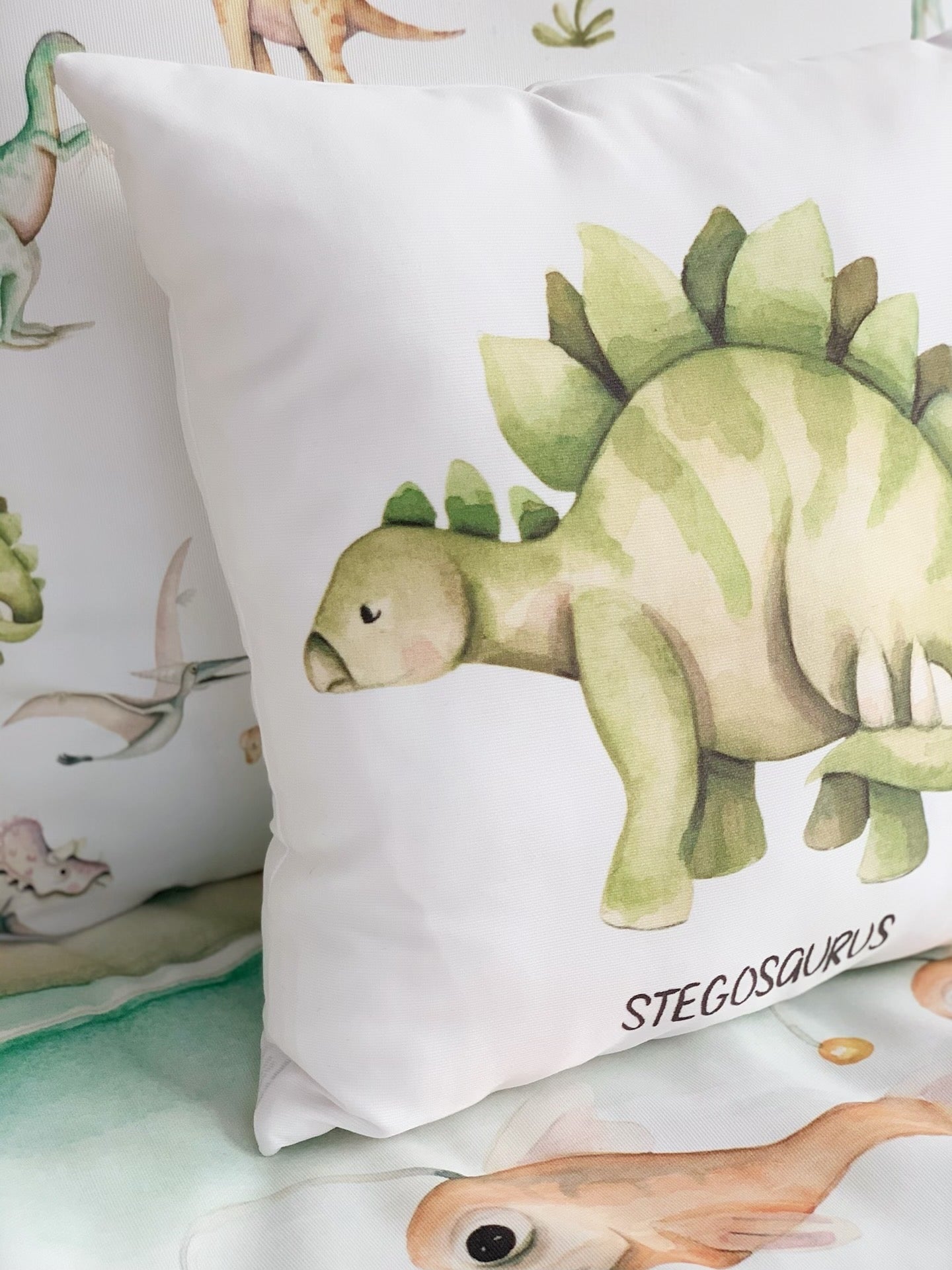 Cojín infantil personalizado DINO STEGOSAURUS