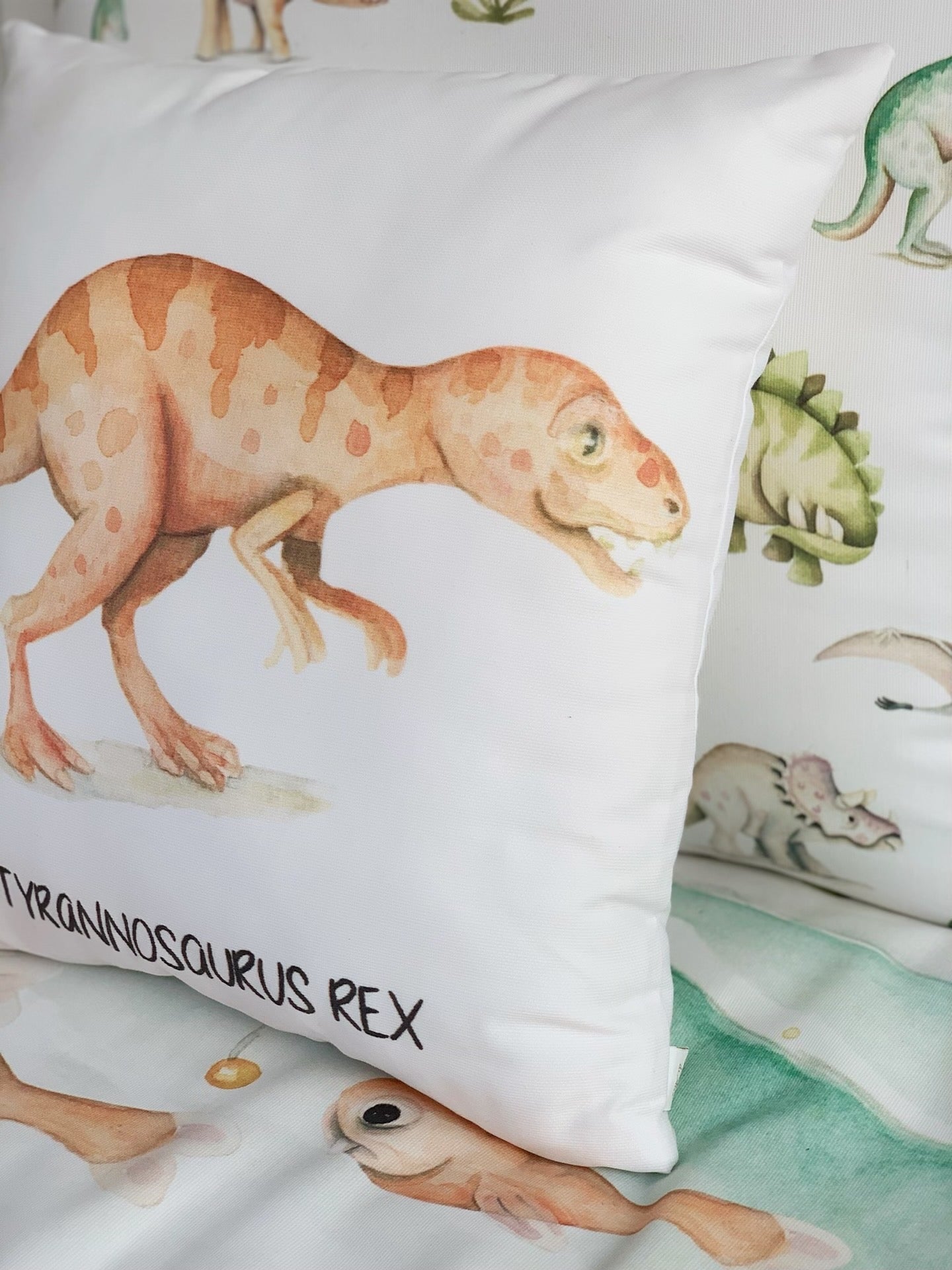 Cojín infantil personalizado DINO TYRANNOSAURUS